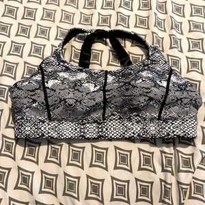 Zyia snake skin black & white adjustable strap sports bra